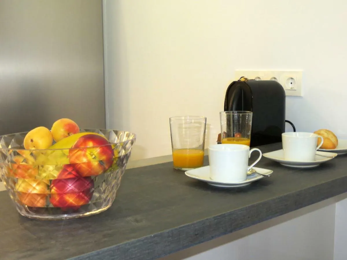 San Sebastian Very Nice Apartment 100M From La Kontxa Beach