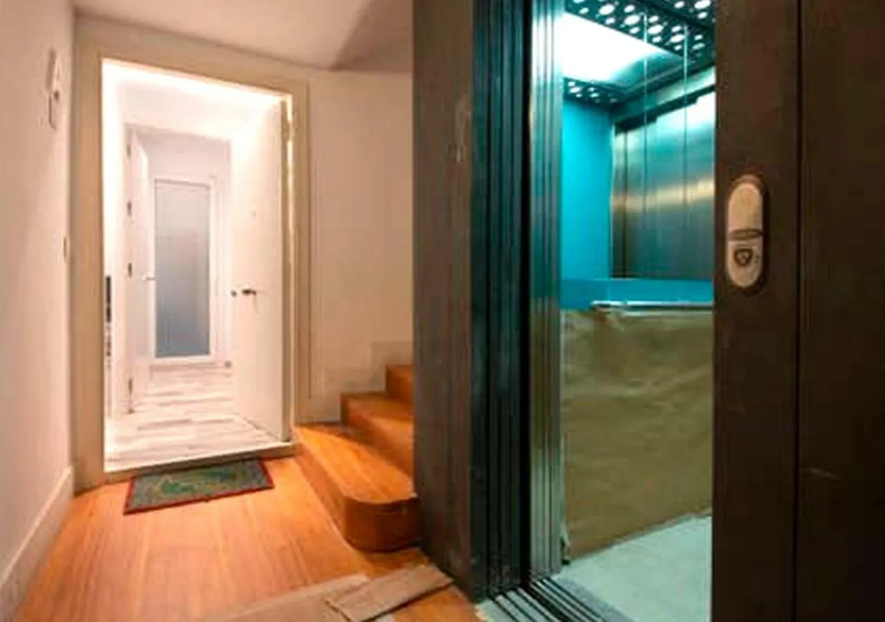 San Sebastián VERY NICE apartment 100m from La Kontxa Beach
